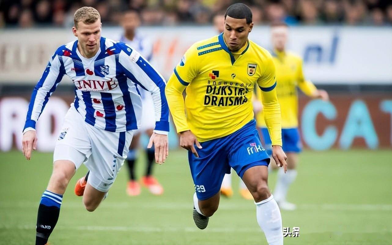 爱游戏体育-关于里程碑夜！埃因霍温更衣室发声，法甲赛后刷纪录，引发热议，更衣室氛围转暖的信息