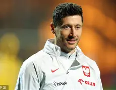 爱游戏体育- 莱万多夫斯基九分钟五球是哪场比赛 